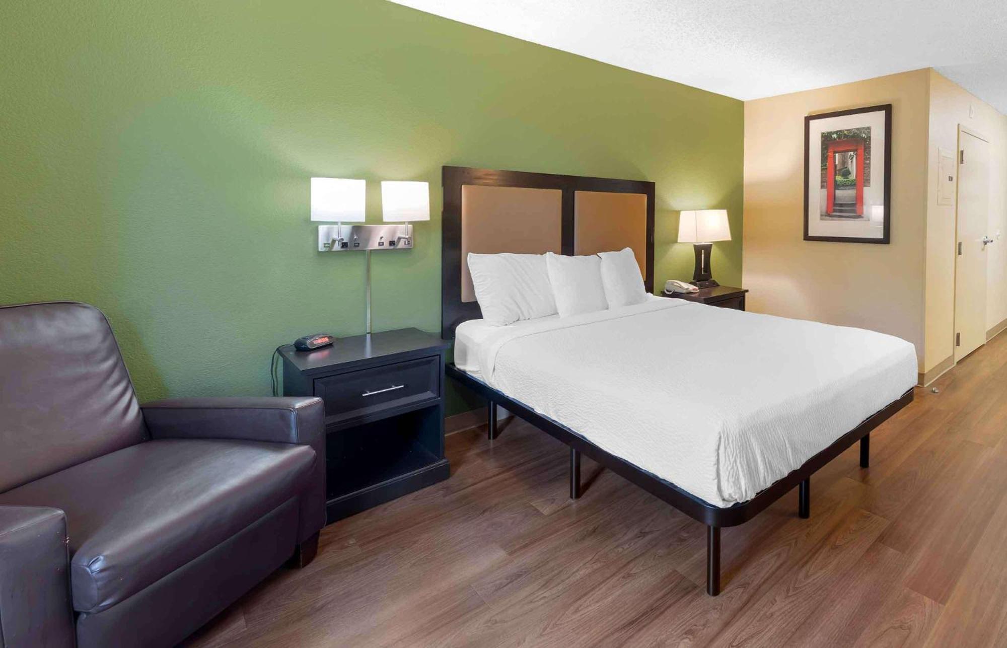 Extended Stay America Select Suites - Des Moines - West Des Moines Clive Экстерьер фото