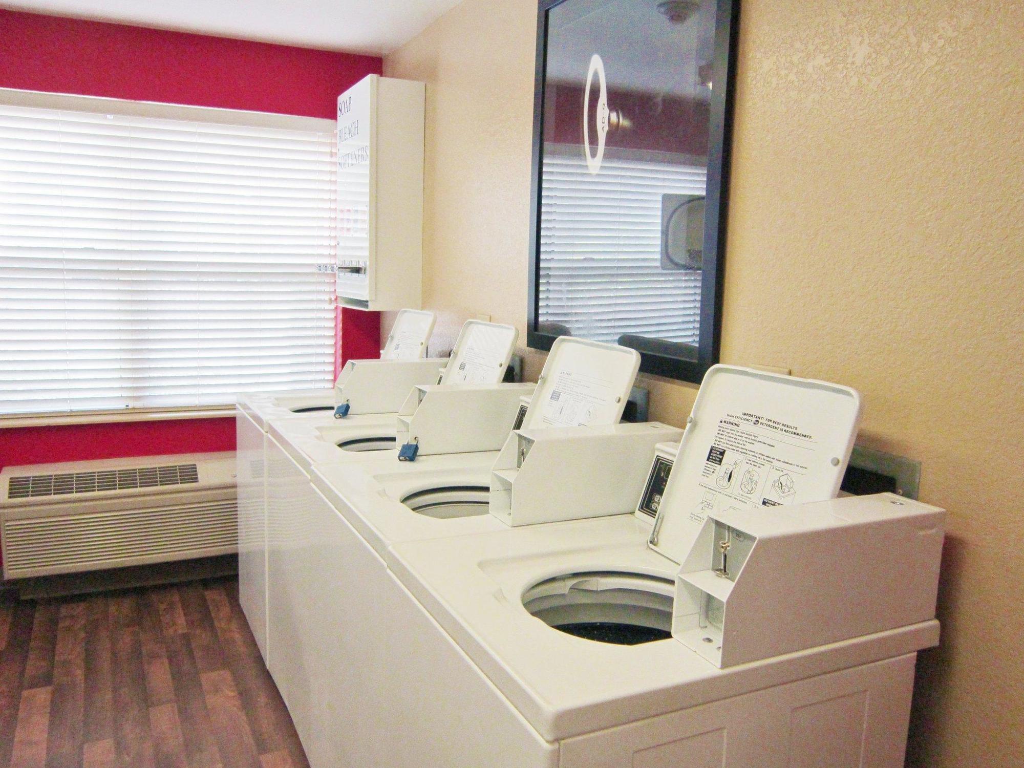 Extended Stay America Select Suites - Des Moines - West Des Moines Clive Экстерьер фото